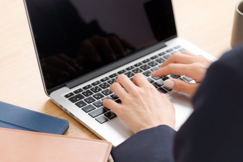 ひとり人事の限界を突破！メリット・デメリットと業務効率化の秘策