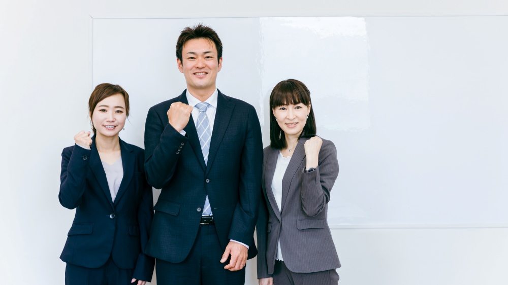 弁護士や社労士と連携しながら対応する